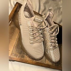 Steve Madden Stylish Tan Women's Sneakers